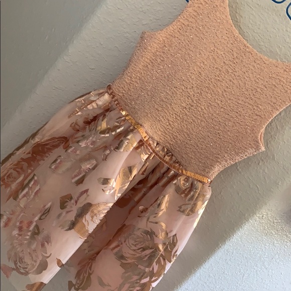 Children’s Place Rose Gold Party Dress🌹💖 - Picture 3 of 4